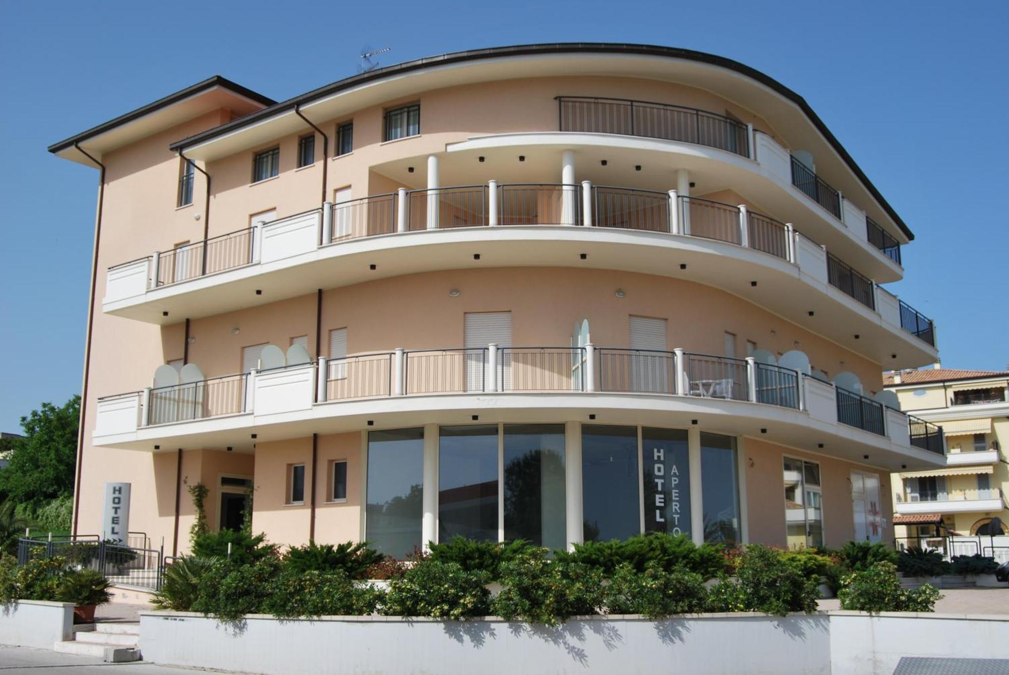Hotel Europa Nereto Dış mekan fotoğraf