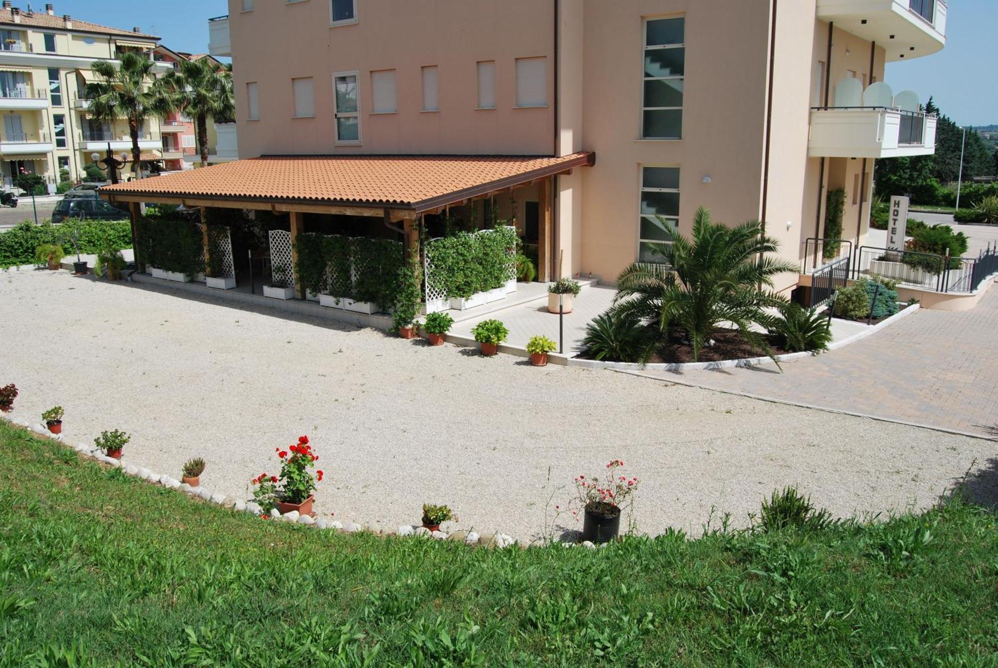 Hotel Europa Nereto Dış mekan fotoğraf