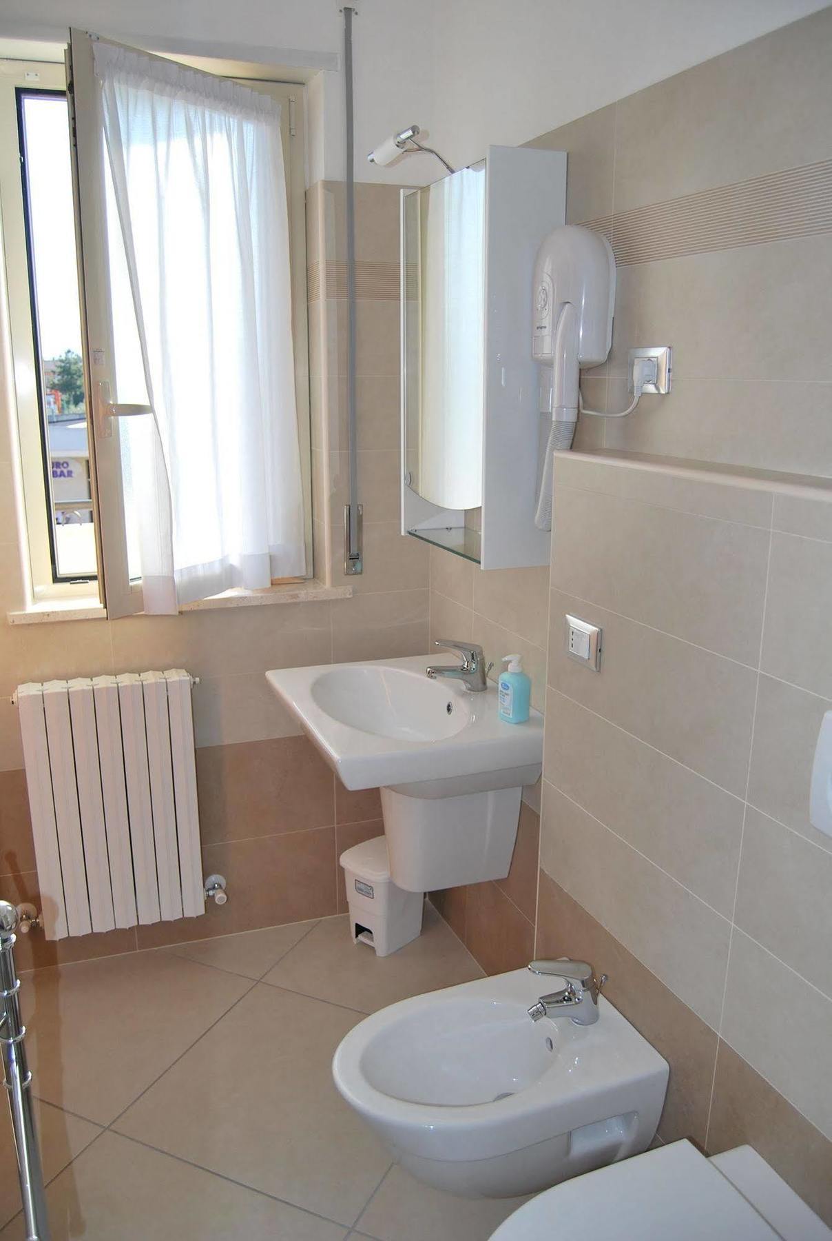 Hotel Europa Nereto Dış mekan fotoğraf